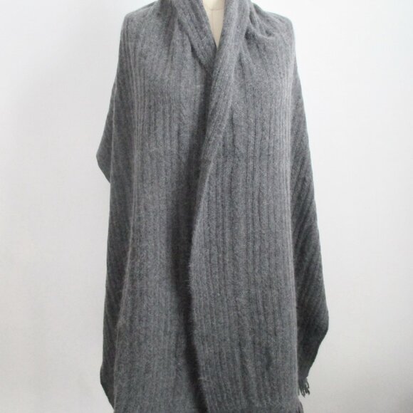Angora Wool Blend Shawl Scarf Grey Ribbed Texture Vintage Hong Kong - Picture 4 of 7